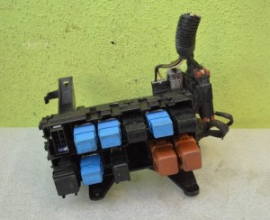 MODUŁ BSI BSM SKRZYNKA NISSAN PRIMERA 7154-3087