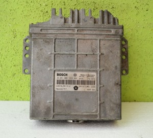 KOMPUTER STEROWNIK CHRYSLER VOYAGER 2.5 0281001333