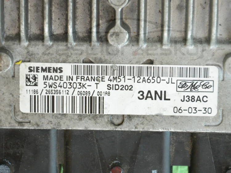 7312264798_2