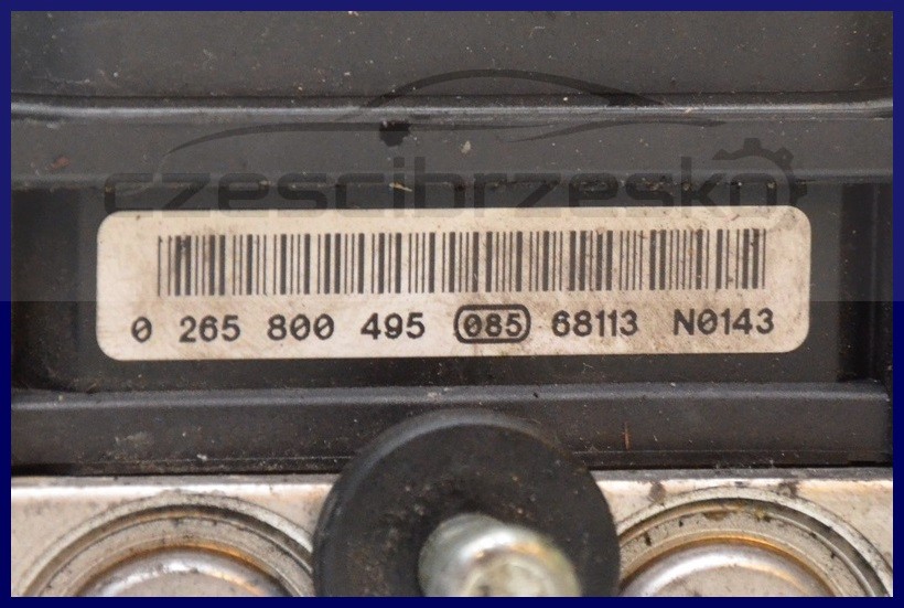5893067788_1