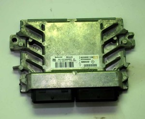 STEROWNIK KOMPUTER SILNIKA 8200661124 DACIA 1.6 i