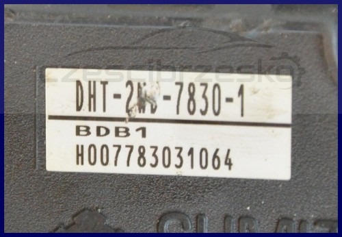 6735937892_1