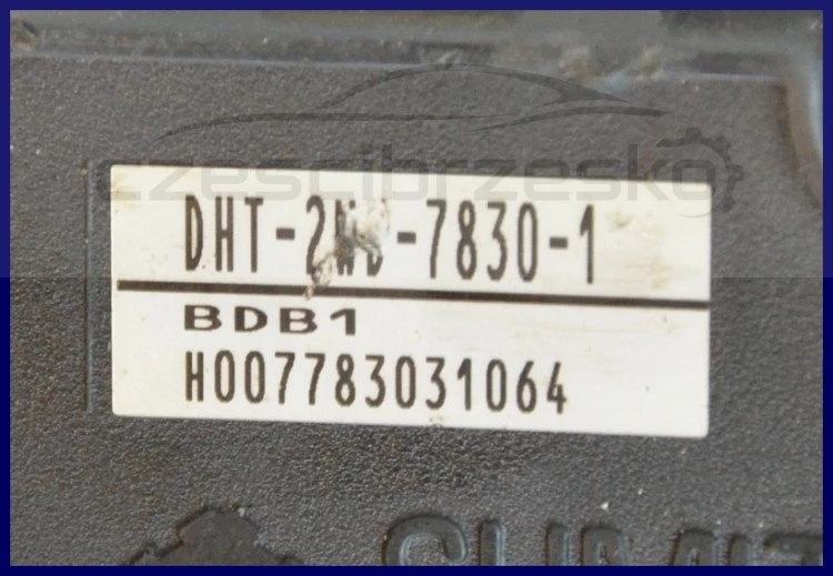 6735937892_1