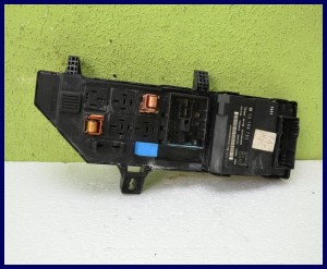 MODUŁ SKRZYNKA BSI OPEL VECTRA C 1.9 13168783EJ