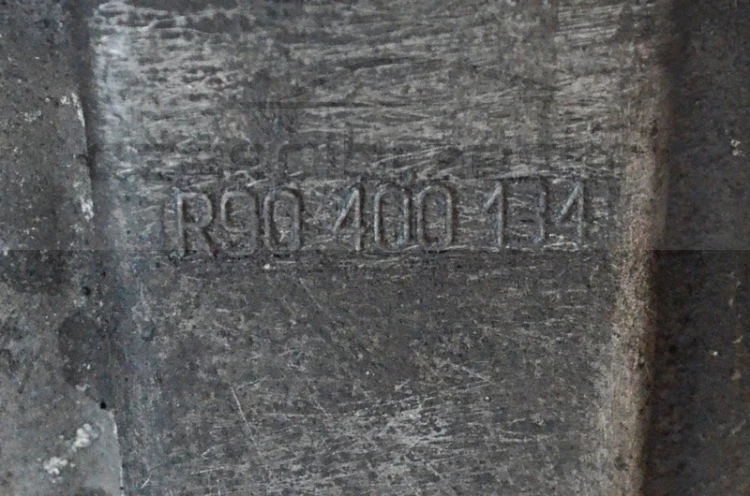 5038859631_2