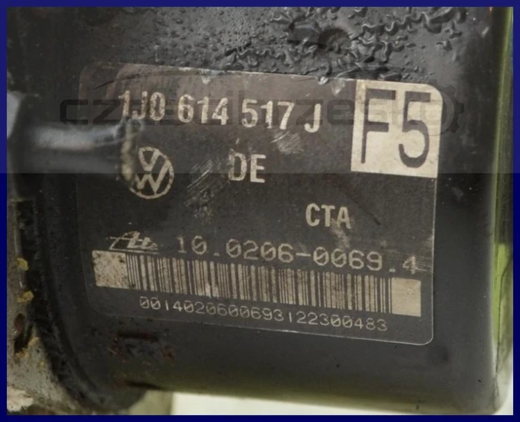 5059413782_1
