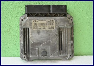 KOMPUTER SILNIKA ALFA ROMEO 174 1.9 JTD 0281011511