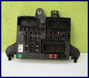 MODUŁ SKRZYNKA BSI OPEL INSIGNIA 1.8 13277321 NE