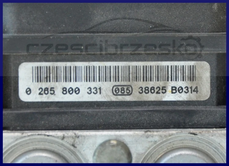 6733378692_1