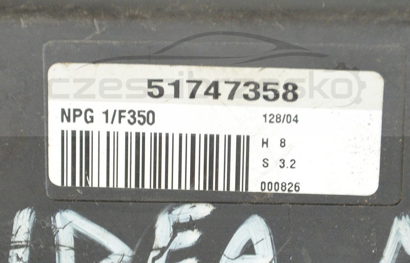 6944401437_1