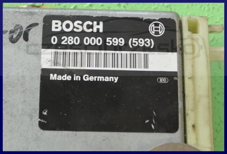 5378402558_1
