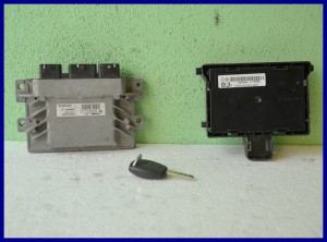 KOMPUTER RENAULT CLIO 1.2 S120202114A 8200652284A