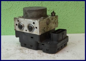 POMPA ABS TOYOTA IQ 116040-30031 44540-74021 HM