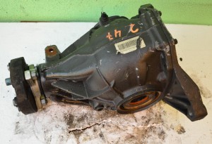 Dyfer Dyferencjał Most Tył Tylny MERCEDES C-KLASA W204 A2033510205  2.47
