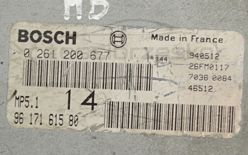 5089083626_1