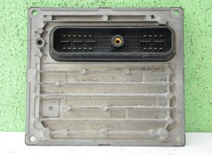 STEROWNIK SILNIKA FORD FOCUS MK2 S118934101J 9AYJ