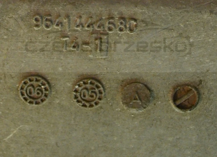 5127037092_1