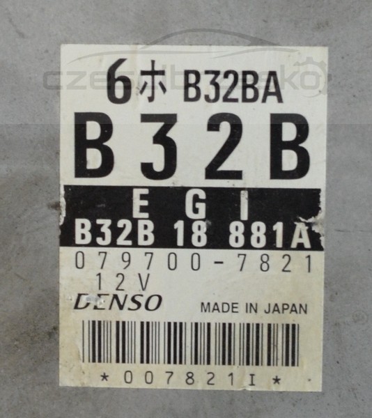 5056254272_1