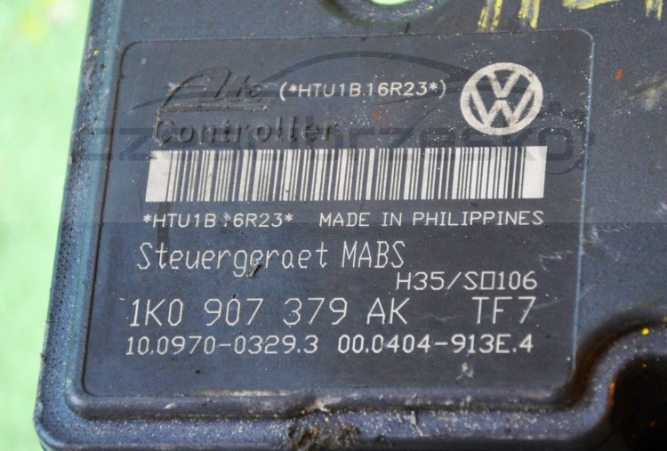 11993cz4.jpg