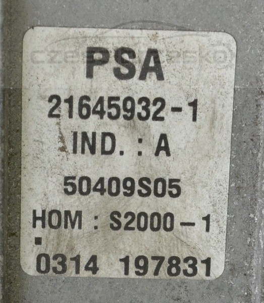5110889783_1