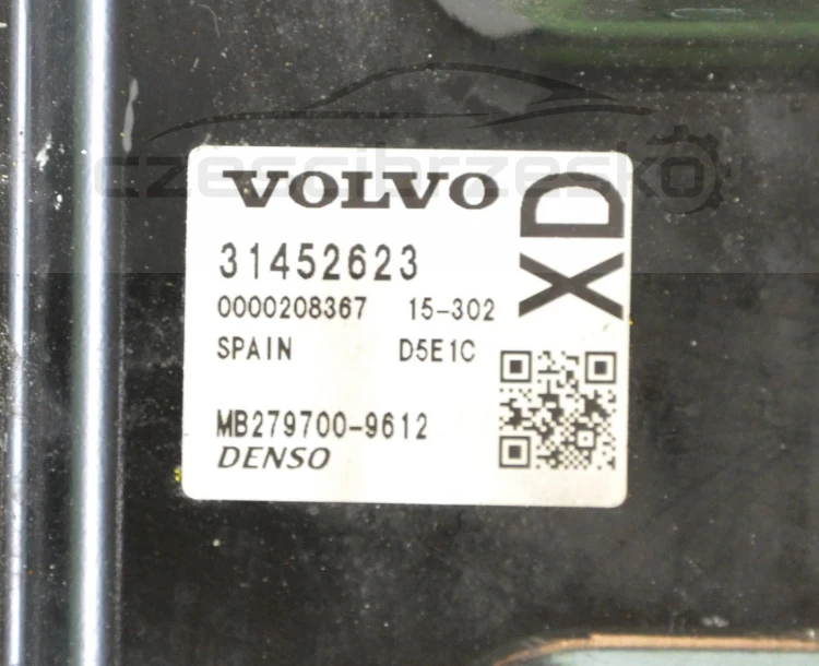 7285953637_2