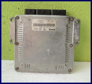 KOMPUTER SILNIKA RENAULT LAGUNA 2.2 DCI 0281010637
