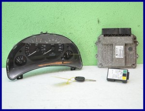 KOMPUTER ECU OPEL COMBO 1.3 CDTI 55566401 HL